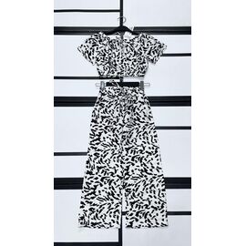 Фотография Костюм детский на девочку 573-1 white-black р.134-158 "Kosmy" недорого оптом от прямого поставщика