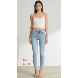 Фотография Джинсы женские 602 l.blue р.25-30 "NewJeans" недорого оптом от прямого поставщика