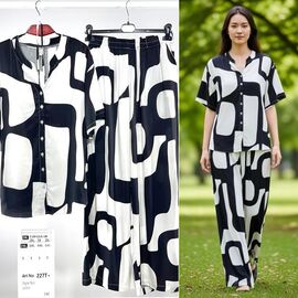 Фотография Костюм женский 227T black р.2XL-5XL "BASE" недорого оптом от прямого поставщика