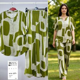 Фотография Костюм женский 227T green р.2XL-5XL "BASE" недорого оптом от прямого поставщика