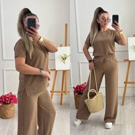 Костюм жіночий 222 beige р.42-52 "Alisa Brand" недорого оптом від прямого постачальника