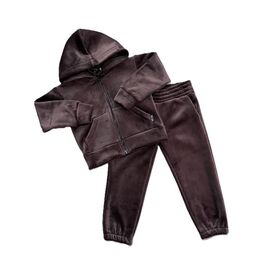 Фотография Костюм детский спортивный на девочку 886 chocolate р.92-116 "Safi" недорого оптом от прямого поставщика