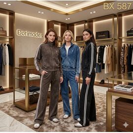 Фотография Костюм спортивный женский тёплый BX587 black р.M-XL "Dorimodes" недорого оптом от прямого поставщика
