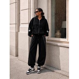 Фотография Костюм спортивный женский тёплый 7020 black р.L-2XL "Yafeier" недорого оптом от прямого поставщика