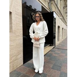 Фотография Костюм женский тёплый 5186 white р.42-52 "BONJOUR" недорого оптом от прямого поставщика