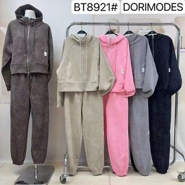 Фотография Костюм спортивный женский тёплый BT8921 grey р.M-XL "Dorimodes" недорого оптом от прямого поставщика