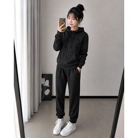 Фотография Костюм детский спортивный на девочку SV3568 black р.7-12 "WHITE" недорого оптом от прямого поставщика