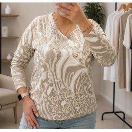 Фотография Свитер женский 25226 beige р.52-56 "Elena&Vika" недорого оптом от прямого поставщика