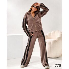 Фотография Костюм спортивный женский тёплый 776 beige-black р.42-56 "DORA" недорого оптом от прямого поставщика