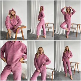 Фотография Костюм женский тёплый 1564 pink р.42-52 "Alisa Brand" недорого оптом от прямого поставщика