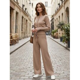 Фотография Костюм женский M6370 beige р.44-48 "Dream" недорого оптом от прямого поставщика