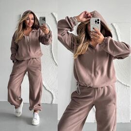 Фотография Костюм спортивный женский 5003 beige р.42-52 "LINDA" недорого оптом от прямого поставщика