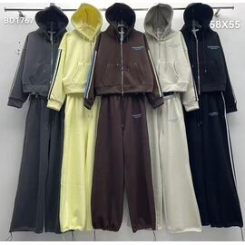 Фотография Костюм спортивный женский 1767 l.grey р.M-XL "Dorimodes" недорого оптом от прямого поставщика