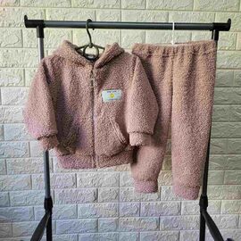 Фотография Костюм детский спортивный тёплый на девочку PR1692 beige р.98-110 "Proschenko" недорого оптом от прямого поставщика