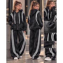 Фотография Костюм детский спортивный тёплый на девочку KR981 black р.32-42 "Karolina" недорого оптом от прямого поставщика