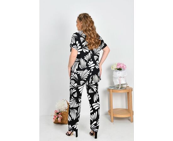 Костюм женский 1448 black р.50-56 "Iren Veles" недорого оптом от прямого поставщика, изображение 2 Фотография Костюм женский 1448 black р.50-56 "Iren Veles" недорого оптом от прямого поставщика, изображение 2