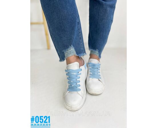 Фотография Женские джинсы Mom Jeans с рваным низом размерный ряд 28,29,30,31,32,33 "PARTNERS", изображение 3