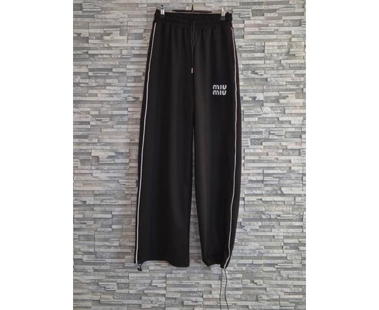 Штани спортивні жіночі 0007 black р.S-L "Newe" недорого оптом від прямого постачальника Штани спортивні жіночі 0007 black р.S-L "Newe" недорого оптом від прямого постачальника