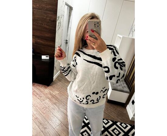 Свитер женский 4294 white р.one size "Lora" недорого оптом от прямого поставщика Фотография Свитер женский 4294 white р.one size "Lora" недорого оптом от прямого поставщика