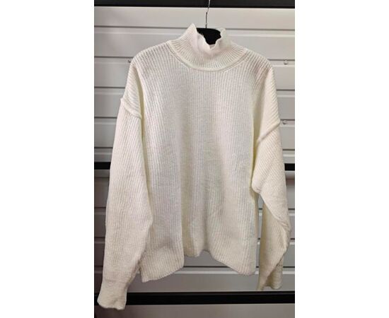 Свитер женский LR438 white р.42-48 "Lora" недорого оптом от прямого поставщика Фотография Свитер женский LR438 white р.42-48 "Lora" недорого оптом от прямого поставщика