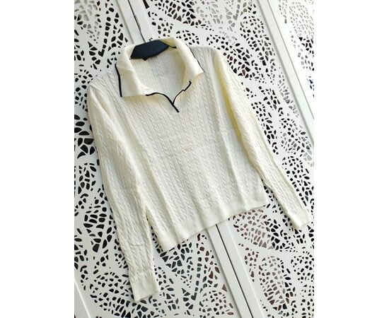 Свитер женский LR639 white р.one size "Lora" недорого оптом от прямого поставщика Фотография Свитер женский LR639 white р.one size "Lora" недорого оптом от прямого поставщика