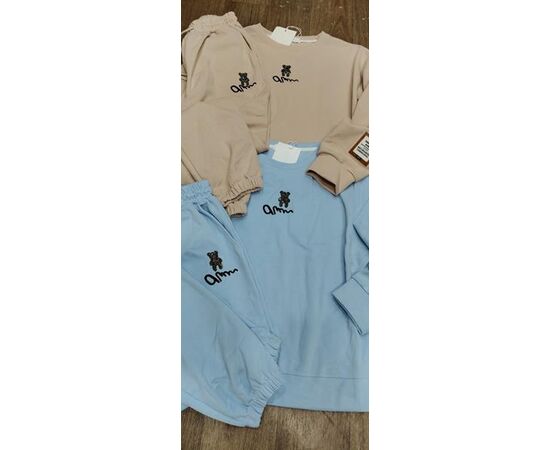 Костюм спортивний жіночий теплий LR647 beige р.S-L "Lora" недорого оптом від прямого постачальника Костюм спортивний жіночий теплий LR647 beige р.S-L "Lora" недорого оптом від прямого постачальника