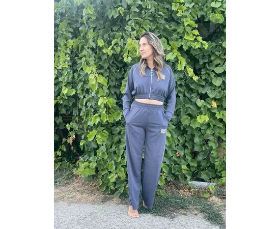 Костюм спортивный женский тёплый P62 grey р.42-48 "Paractives" недорого оптом от прямого поставщика Фотография Костюм спортивный женский тёплый P62 grey р.42-48 "Paractives" недорого оптом от прямого поставщика