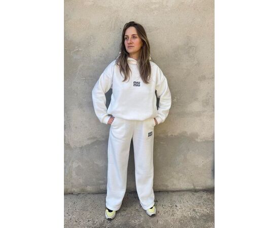 Костюм спортивный женский P64 white р.42-52 "Paractives" недорого оптом от прямого поставщика Фотография Костюм спортивный женский P64 white р.42-52 "Paractives" недорого оптом от прямого поставщика