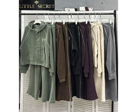 Костюм спортивний жіночий 10130 grey р.M-XL "Little Secret" недорого оптом від прямого постачальника Костюм спортивний жіночий 10130 grey р.M-XL "Little Secret" недорого оптом від прямого постачальника