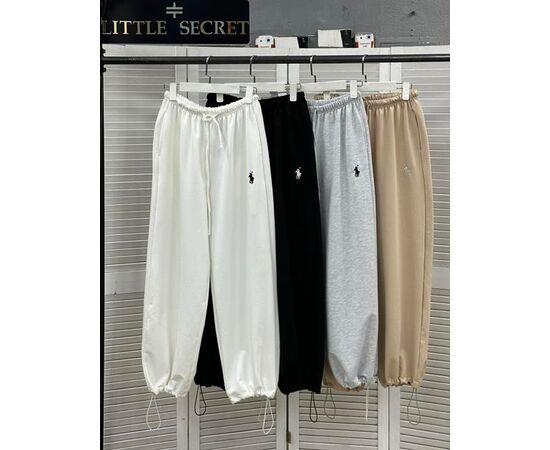 Штани спортивні жіночі теплі 116 beige р.S-L "Little Secret" недорого оптом від прямого постачальника Штани спортивні жіночі теплі 116 beige р.S-L "Little Secret" недорого оптом від прямого постачальника