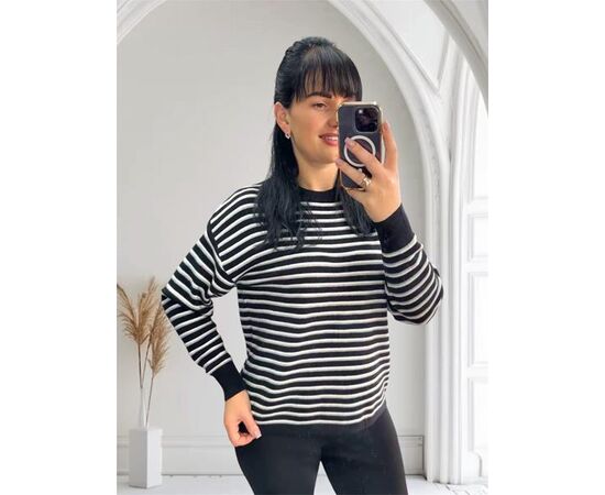 Свитер женский 25501 black р.46-52 "PULSE" недорого оптом от прямого поставщика Фотография Свитер женский 25501 black р.46-52 "PULSE" недорого оптом от прямого поставщика