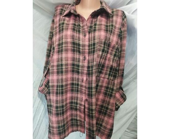 Рубашка женская 584 powder р.XL-3XL "Galina" недорого оптом от прямого поставщика Фотография Рубашка женская 584 powder р.XL-3XL "Galina" недорого оптом от прямого поставщика