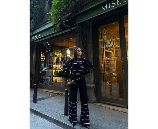 Костюм женский 0550 black р.one size "Little Secret" недорого оптом от прямого поставщика Фотография Костюм женский 0550 black р.one size "Little Secret" недорого оптом от прямого поставщика