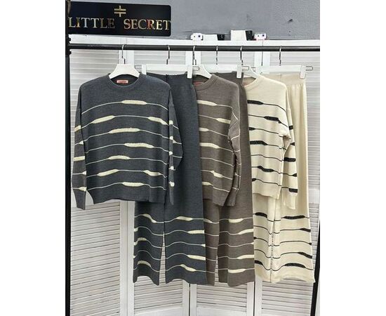 Костюм женский 0550 l.beige р.one size "Little Secret" недорого оптом от прямого поставщика Фотография Костюм женский 0550 l.beige р.one size "Little Secret" недорого оптом от прямого поставщика