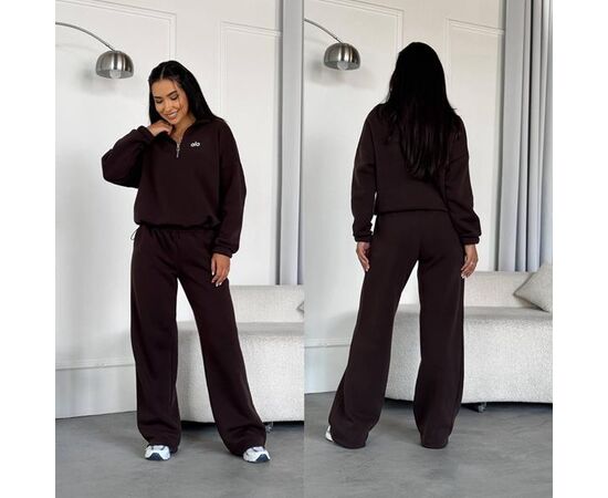 Костюм спортивный женский 9067 brown р.42-52 "LINDA" недорого оптом от прямого поставщика Фотография Костюм спортивный женский 9067 brown р.42-52 "LINDA" недорого оптом от прямого поставщика