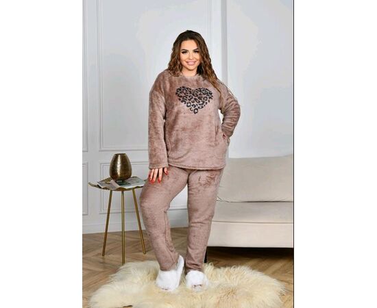 Костюм женский тёплый RL692 beige р.52-58 "HOME STYLE" недорого оптом от прямого поставщика Фотография Костюм женский тёплый RL692 beige р.52-58 "HOME STYLE" недорого оптом от прямого поставщика