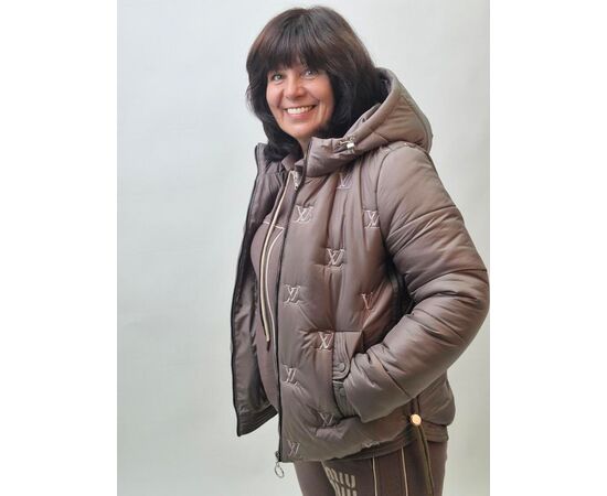 Куртка женская зимняя 965 bronze р.46-50 "LIArt" недорого оптом от прямого поставщика Фотография Куртка женская зимняя 965 bronze р.46-50 "LIArt" недорого оптом от прямого поставщика
