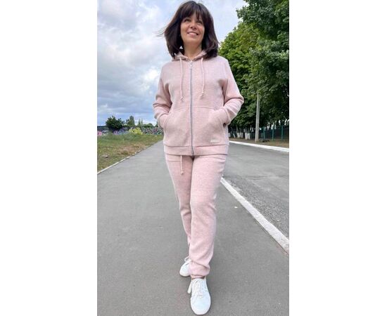Костюм спортивний жіночий теплий 910 powder р.50-56 "LIArt" недорого оптом від прямого постачальника Костюм спортивний жіночий теплий 910 powder р.50-56 "LIArt" недорого оптом від прямого постачальника