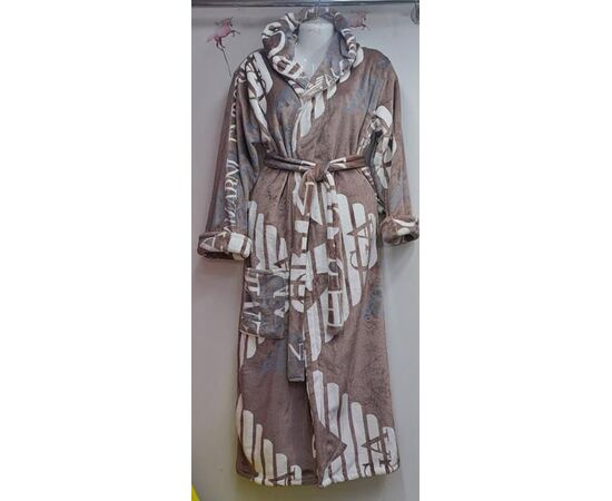 Халат женский тёплый RL745 brown р.XL-3XL "HOME STYLE" недорого оптом от прямого поставщика Фотография Халат женский тёплый RL745 brown р.XL-3XL "HOME STYLE" недорого оптом от прямого поставщика