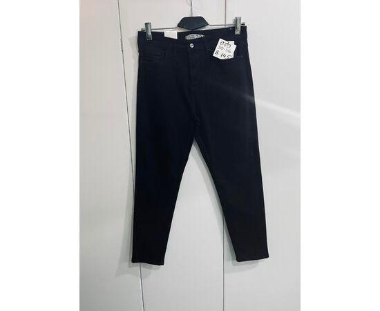 Джинсы женские 070 black р.30-36 "X-Ray" недорого оптом от прямого поставщика Фотография Джинсы женские 070 black р.30-36 "X-Ray" недорого оптом от прямого поставщика