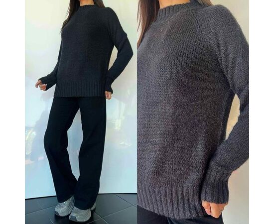 Свитер женский TB103 black р.One size "i8denim Women" недорого оптом от прямого поставщика Фотография Свитер женский TB103 black р.One size "i8denim Women" недорого оптом от прямого поставщика