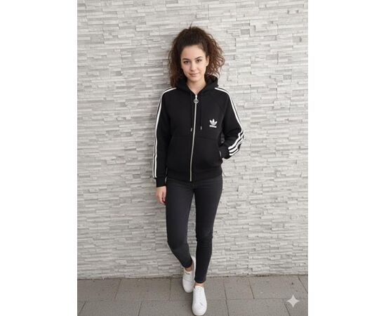 Кофта спортивная женская тёплая 15001 black р.one size "Newe" недорого оптом от прямого поставщика Фотография Кофта спортивная женская тёплая 15001 black р.one size "Newe" недорого оптом от прямого поставщика