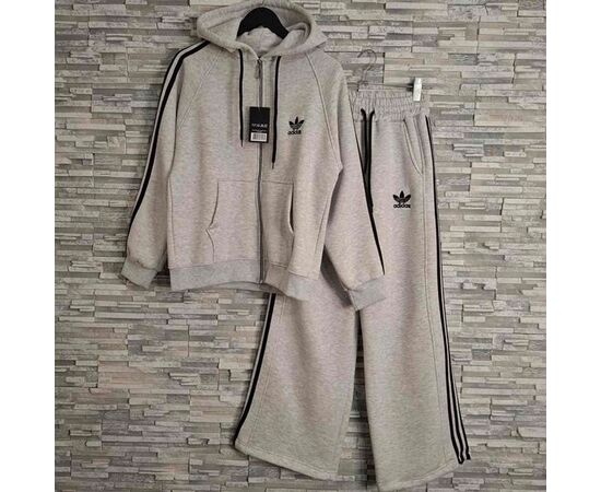 Костюм спортивный женский 7003-1 grey р.XL-3XL "Newe" недорого оптом от прямого поставщика Фотография Костюм спортивный женский 7003-1 grey р.XL-3XL "Newe" недорого оптом от прямого поставщика