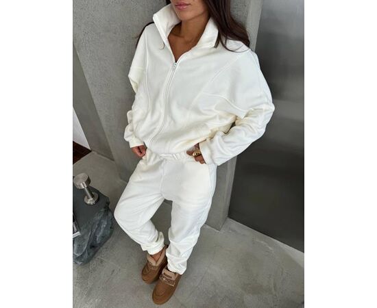 Костюм спортивний жіночий 088 white р.42-50 "VALENTINA" недорого оптом від прямого постачальника Костюм спортивний жіночий 088 white р.42-50 "VALENTINA" недорого оптом від прямого постачальника