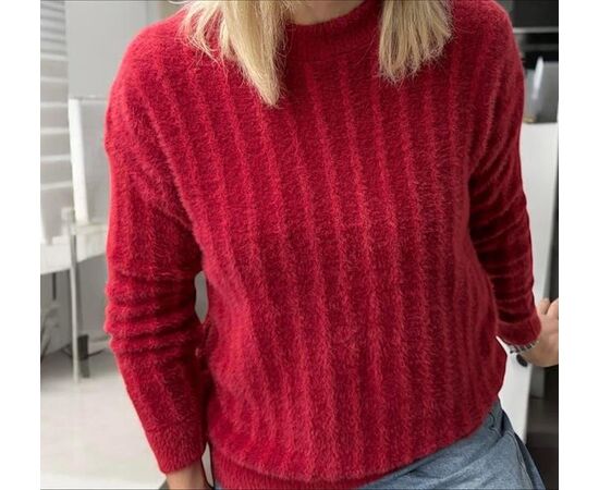 Свитер женский 24028 red р.46-50 "PULSE" недорого оптом от прямого поставщика Фотография Свитер женский 24028 red р.46-50 "PULSE" недорого оптом от прямого поставщика