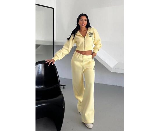 Костюм спортивний жіночий 01 yellow р.S-L "Karon" недорого оптом від прямого постачальника Костюм спортивний жіночий 01 yellow р.S-L "Karon" недорого оптом від прямого постачальника