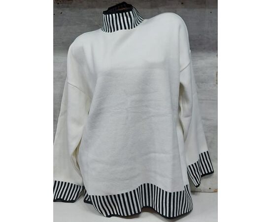 Фотография Свитер женский JL478 l.beige р.one size "Julia" недорого оптом от прямого поставщика, изображение 2