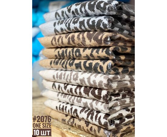 Жіночий светр із коміром-стійкою універсального розміру 48-54 "PARTNERS" недорого від прямого постачальника, зображення 3