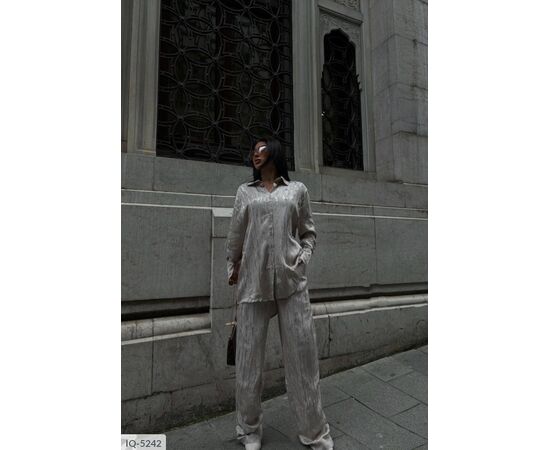 Костюм-двійка: сорочка + штани кльош, приємна тканина з якісним срібним напиленням, переливається гарним сяйвом на світлі, в такому костюмі ви не залишитися не поміченою р.50-52;54-56;58-60 "VLADA" купити недорого від прямого постачальника, зображення 7