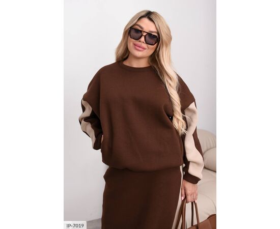 Фотография Женский тёплый юбочный костюм двойка юбка+кофта батальные размеры р.50-52;54-56;58-60 "LETTI" купить недорого от прямого поставщика, изображение 2